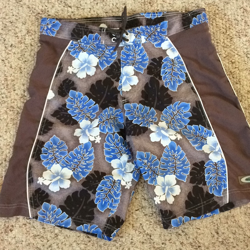 Swim trunks Sz M